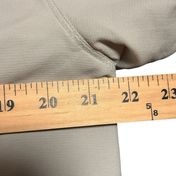 White Sierra Shirt, Men's Size Large Hiking Camp Button Up Short Sleeve Pockets - Picture 8 of 16